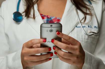 Opticians switch to telehealth amid pandemic